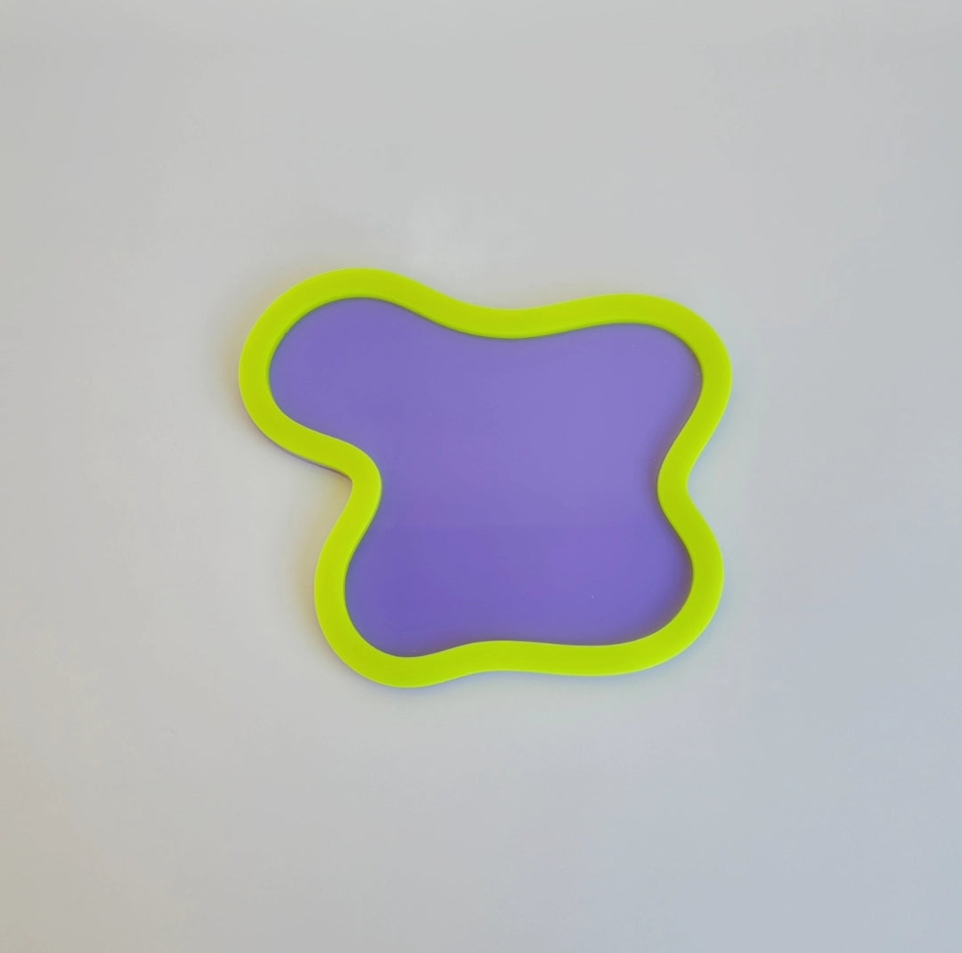 Prato-Piscina-2-MIx-Cores-Roxo-com-Verde-Neon