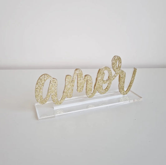 Adorno Mesa em Acrílico Palavra Amor