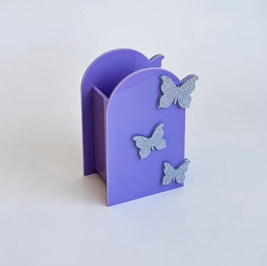 piruliteiro-ou-porta-lapis-em-acrilico-arco-liso-aplicacao-borboleta-lilas